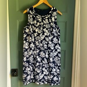 Talbots Petite Sleeveless Dress size 14P navy blue white floral fruit pattern